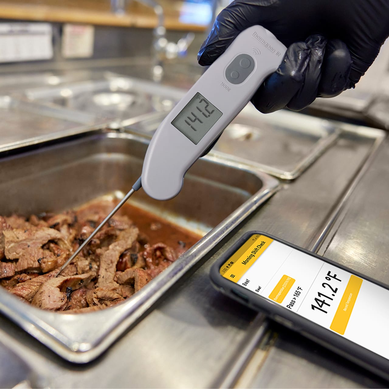 THS-228-965-thermapen-ir-blue-bluetooth-infrared-temperature-probe-g05.jpg