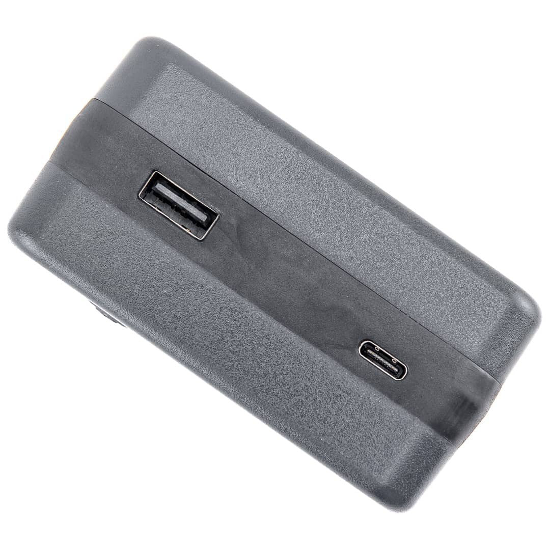 TX-1614X-B1-billows-12v-battery-bank-g01.jpg